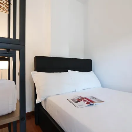 Contempora - Monolocale Con Terrazza Via F. De Sanctis, 41 Apartamento